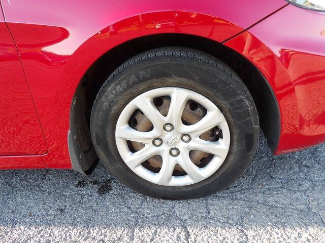 2012 Hyundai Accent GS