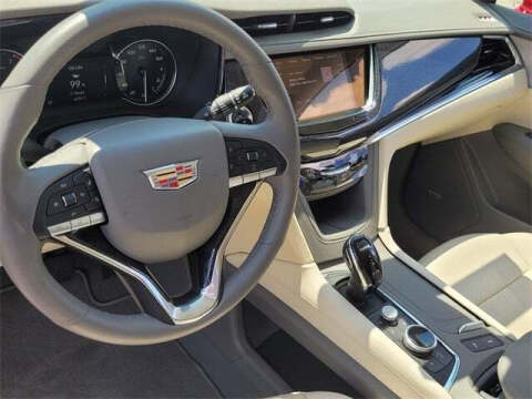 2024 Cadillac XT6 Premium Luxury