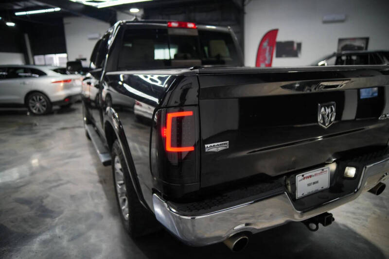2015 RAM 1500 Laramie