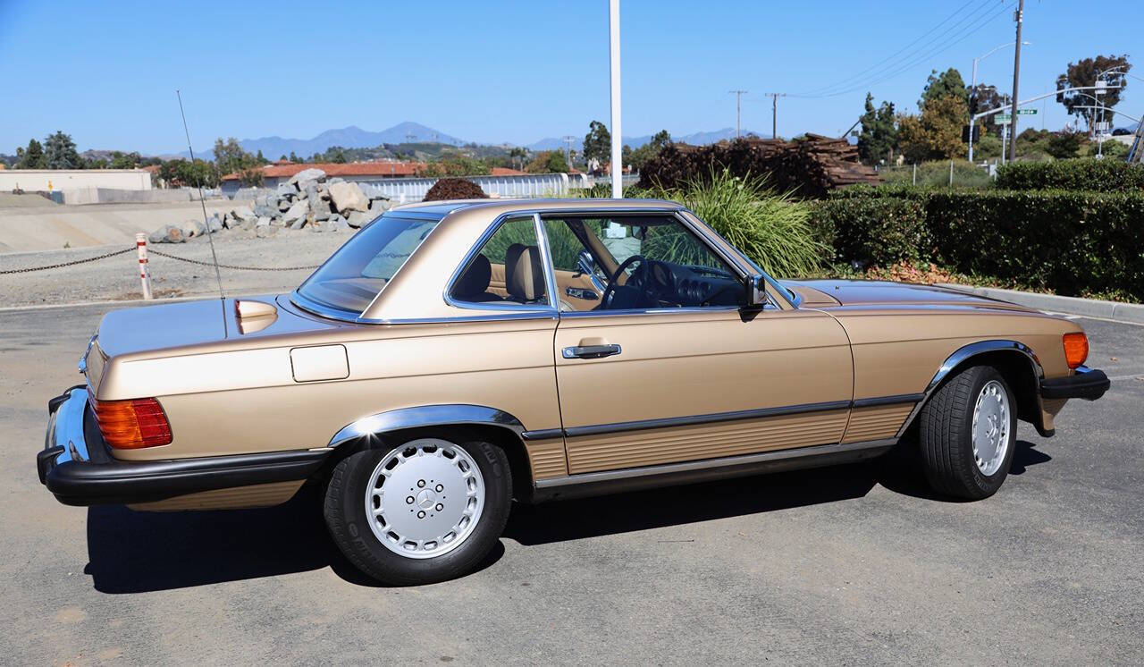 1986 Mercedes-Benz 560-Class for sale at DE AUTOS INC in San Juan Capistrano, CA