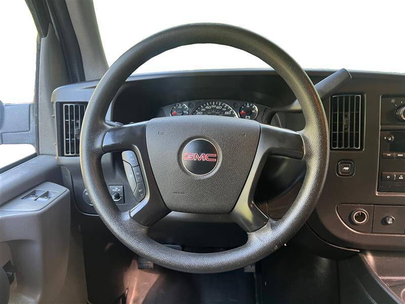 2015 GMC Savana 2500