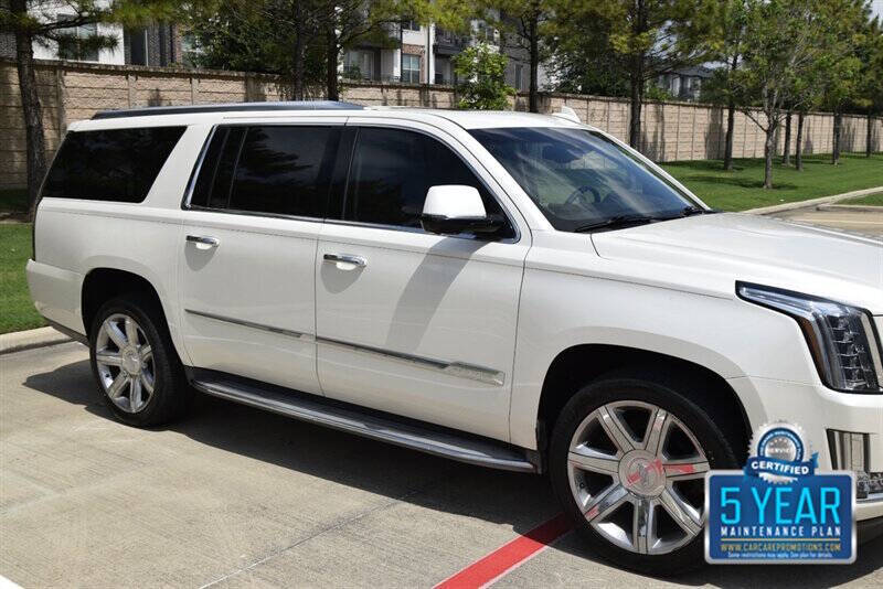 2015 Cadillac Escalade ESV Luxury