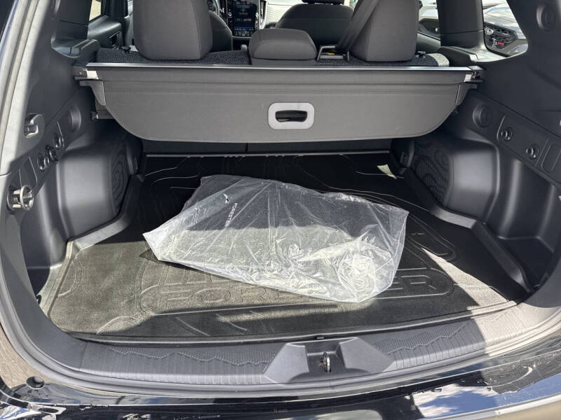 2025 Subaru Forester Premium