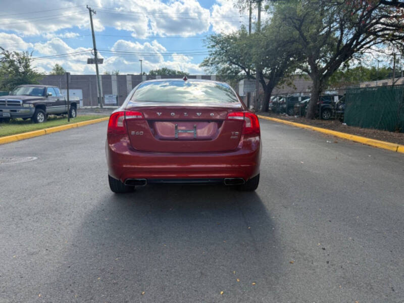 2015 Volvo S60 T5 Platinum