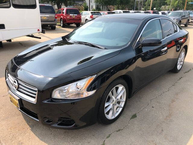 2012 Nissan Maxima for sale at Extreme Auto Plaza in Des Moines, IA