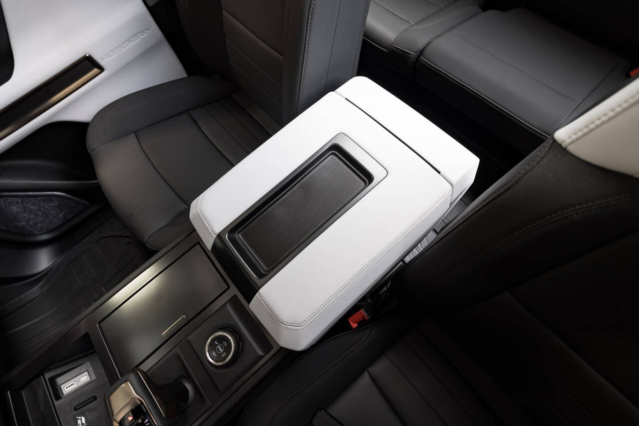 2022 GMC HUMMER EV 48