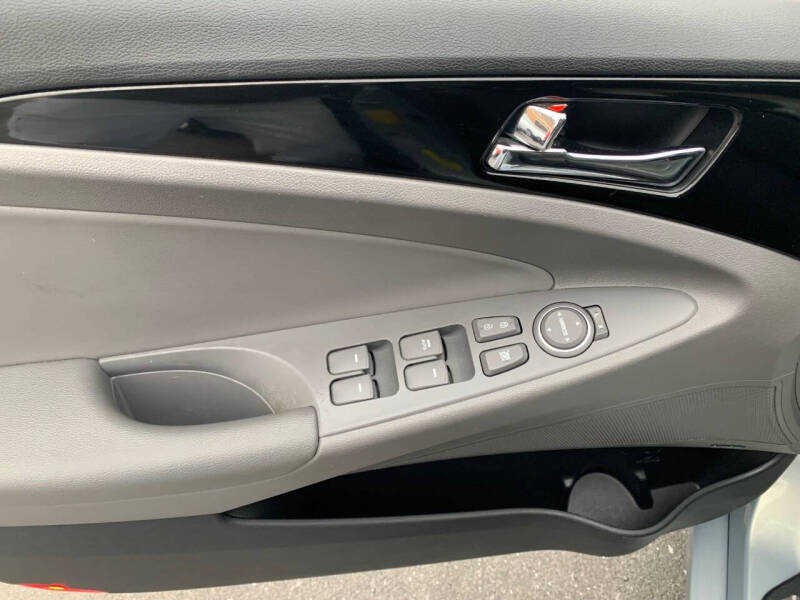 2012 Hyundai Sonata Limited