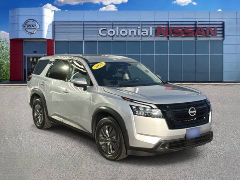 2022 Nissan Pathfinder S
