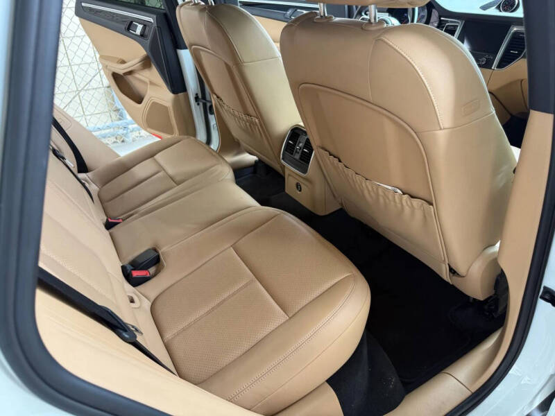 2017 Porsche Macan S