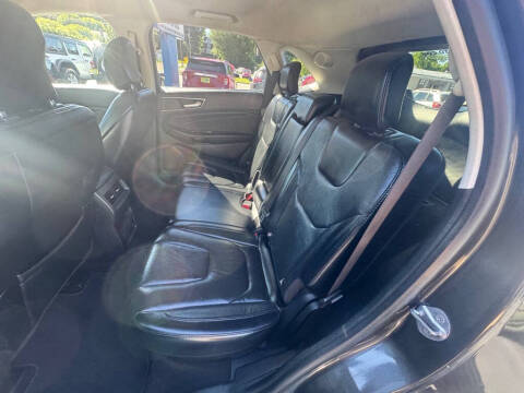 2019 Ford Edge Titanium