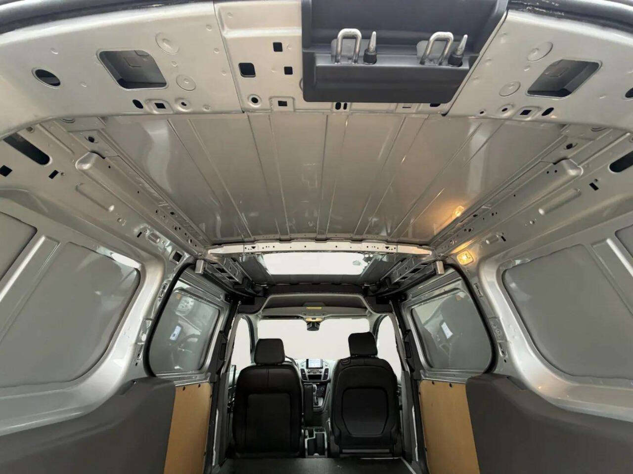 FordTransit Connect22