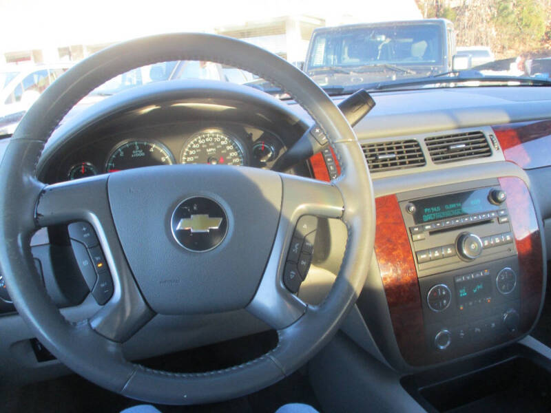 2011 Chevrolet Avalanche LT