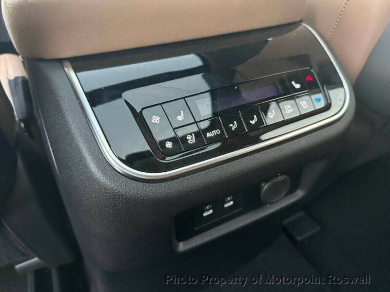 2025 Infiniti QX80 Sensory