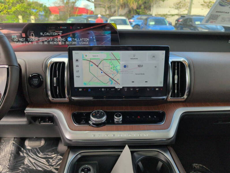 2025 Ford Expedition King Ranch