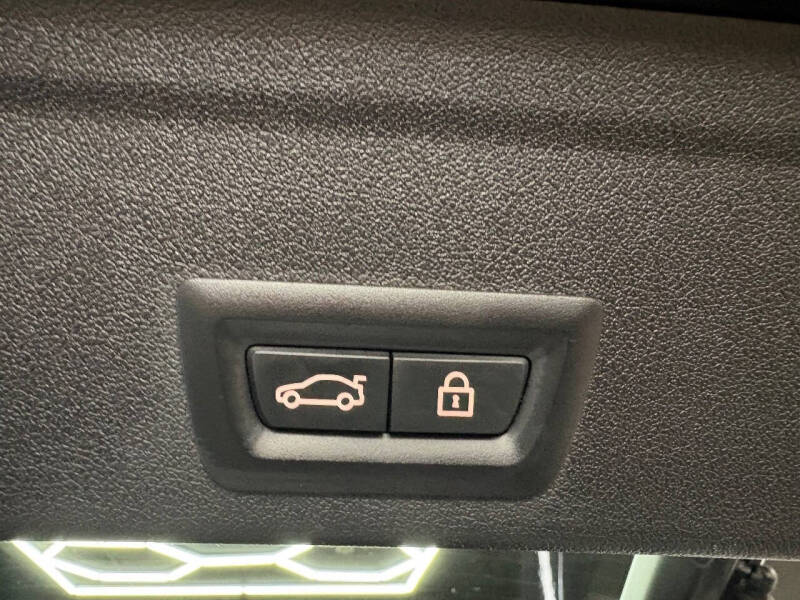 2021 BMW X6 sDrive40i