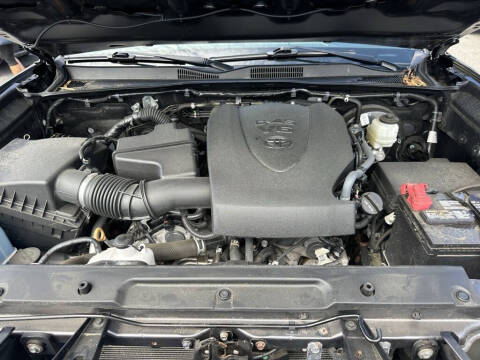 2022 Toyota Tacoma SR5 V6