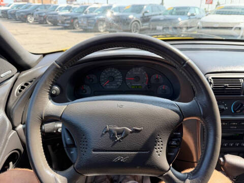 2002 Ford Mustang