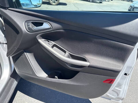 2018 Ford Focus Titanium