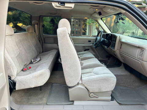 2005 Chevrolet Silverado 1500 LS