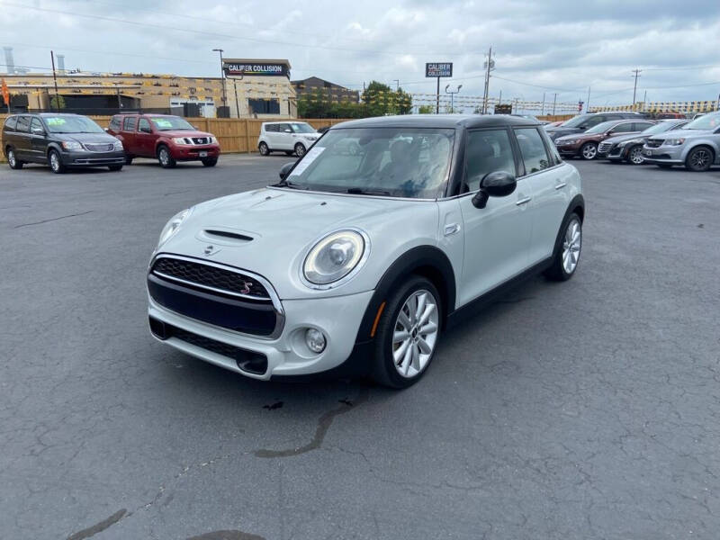 2016 MINI Hardtop 4 Door for sale at J & L AUTO SALES in Tyler TX
