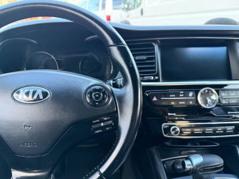 2015 Kia K900 Premium