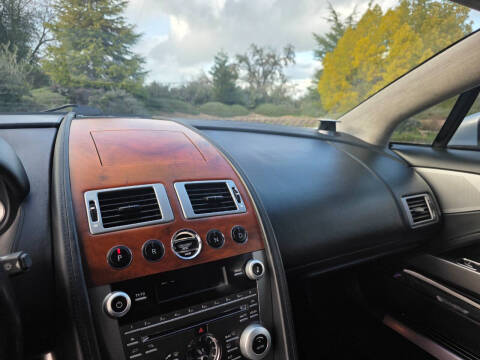 2011 Aston Martin Rapide Luxe