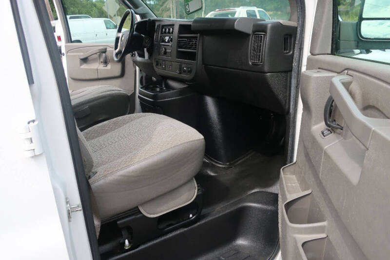 2016 Chevrolet Express 2500