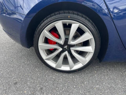 2018 Tesla Model 3 Performance