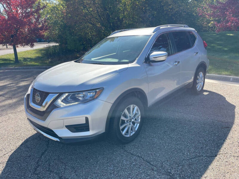 2018 Nissan Rogue null photo 2