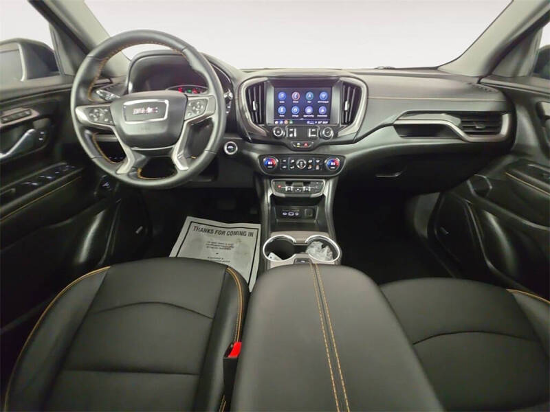 2024 GMC Terrain AT4