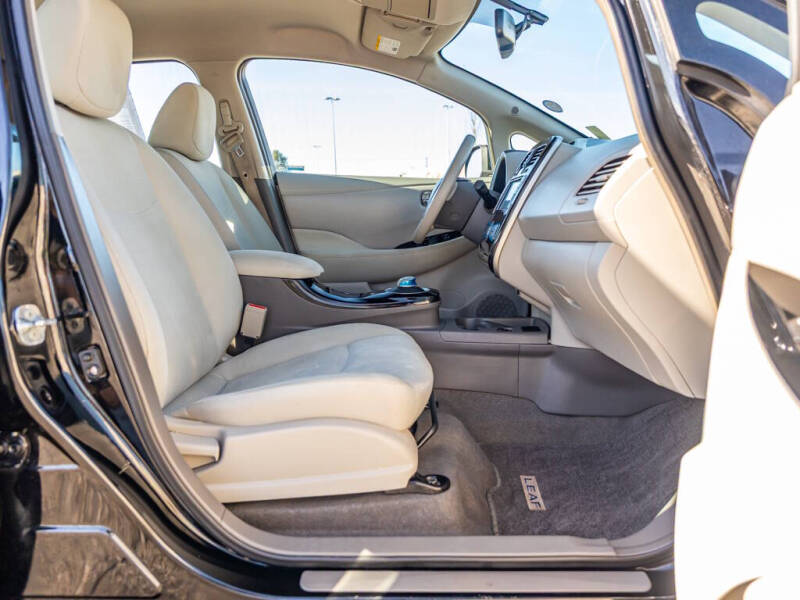 2013 Nissan LEAF