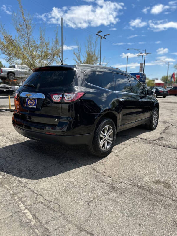 2017 Chevrolet Traverse LT