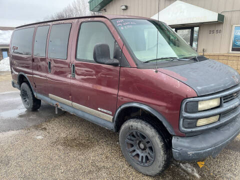 1999 Chevrolet Express G2500 LS