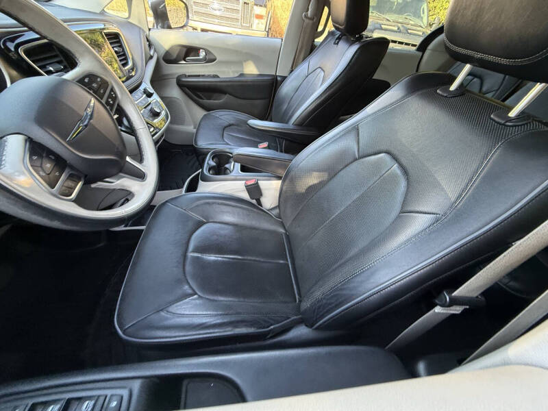 2017 Chrysler Pacifica Limited