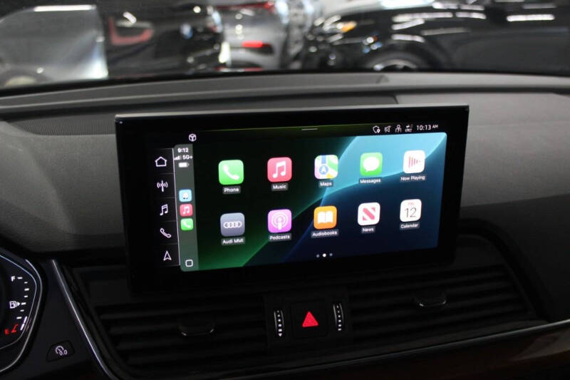 2023 Audi Q5 quattro Premium 40 TFSI