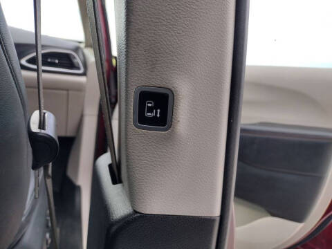 2018 Chrysler Pacifica Touring L Plus
