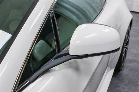 2011 Aston Martin V12 Vantage