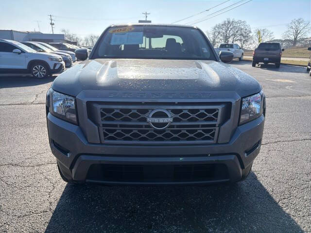 2023 Nissan Frontier SV