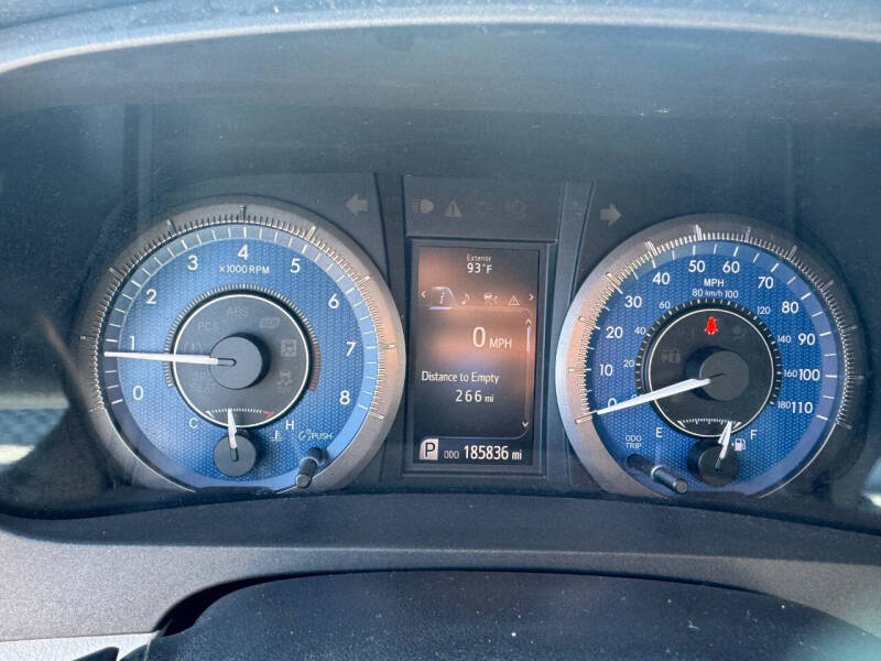 2018 Toyota Sienna LE 8-Passenger