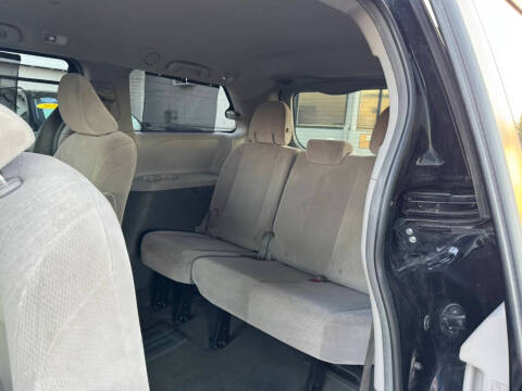 2017 Toyota Sienna