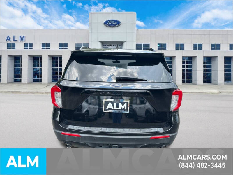 2023 Ford Explorer ST-Line