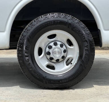 2019 Chevrolet Express 2500