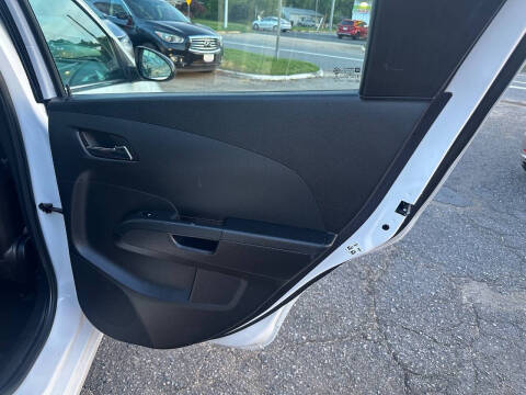 2016 Chevrolet Sonic LTZ Auto