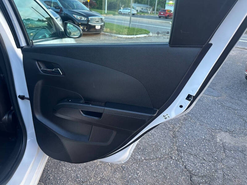 2016 Chevrolet Sonic LTZ Auto