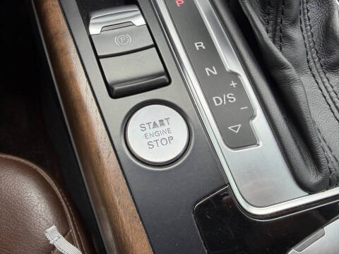 2015 Audi A4 2.0T quattro Premium Plus