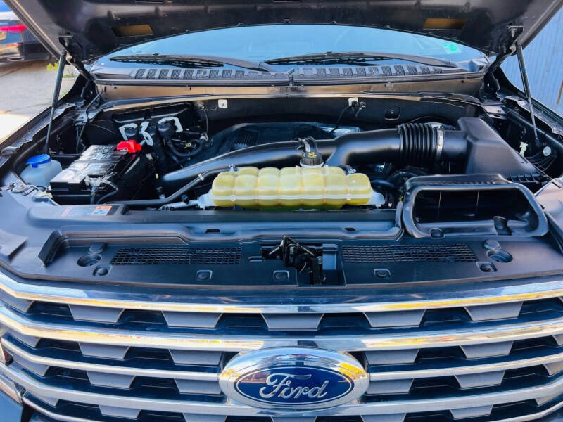 2020 Ford Expedition XLT