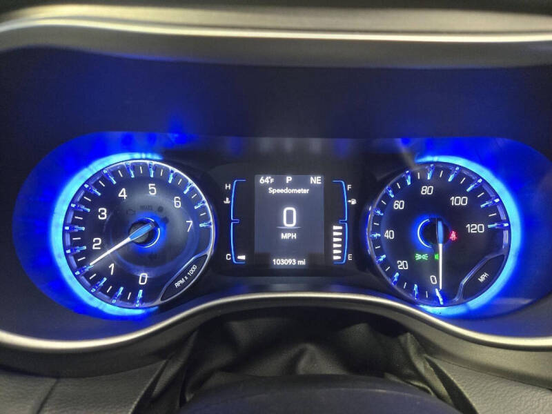 2020 Chrysler Pacifica Touring