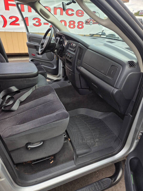 2005 Dodge Ram 2500 ST