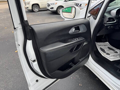 2022 Chrysler Pacifica Touring