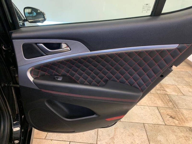 2022 Genesis G70